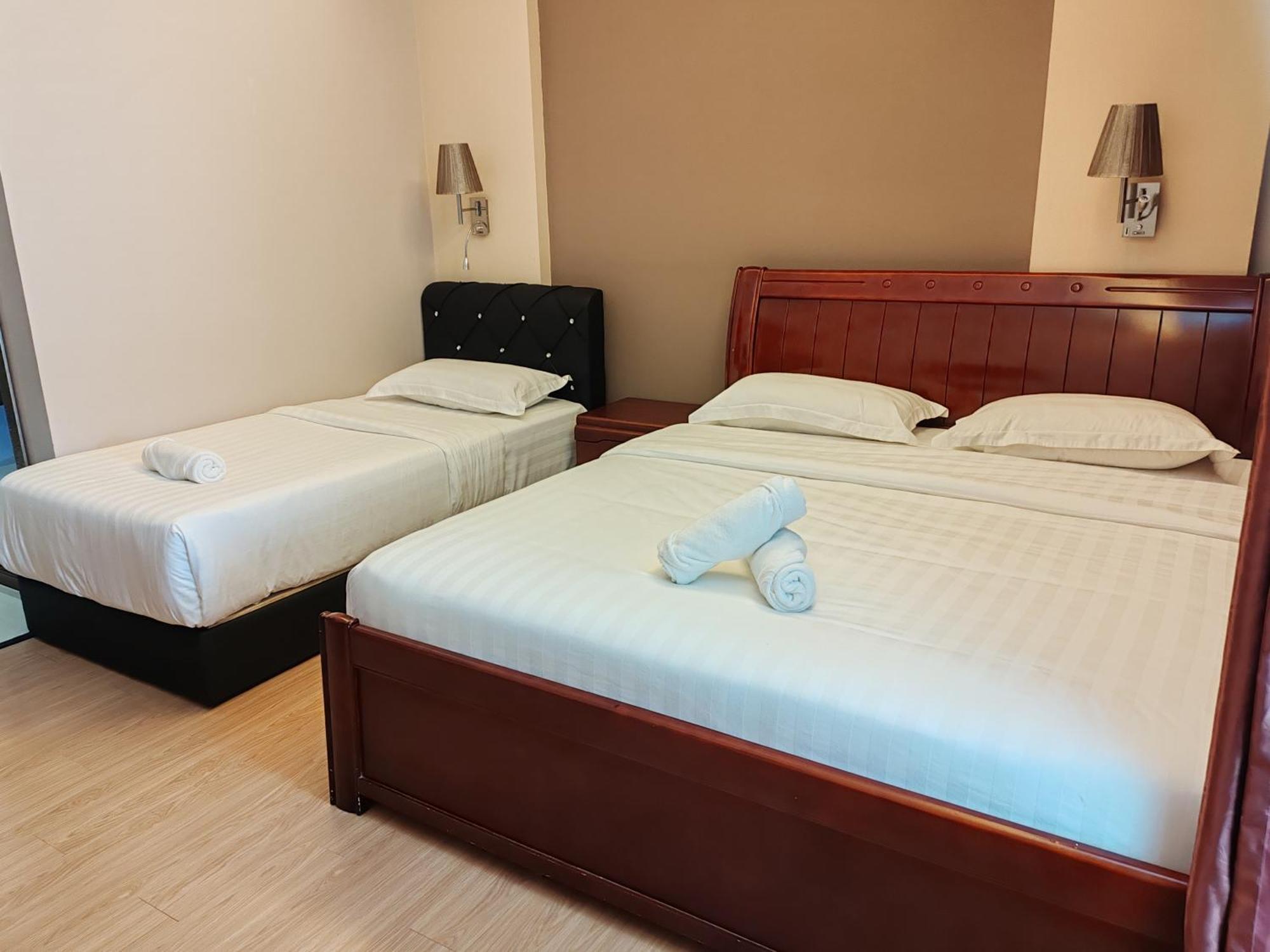 Hotel Prima Сандакан Екстер'єр фото